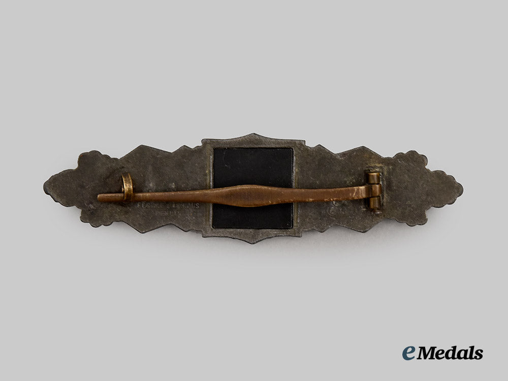 germany,_wehrmacht._a_close_combat_clasp,_bronze_grade,_by_friedrich_linden___m_n_c7212