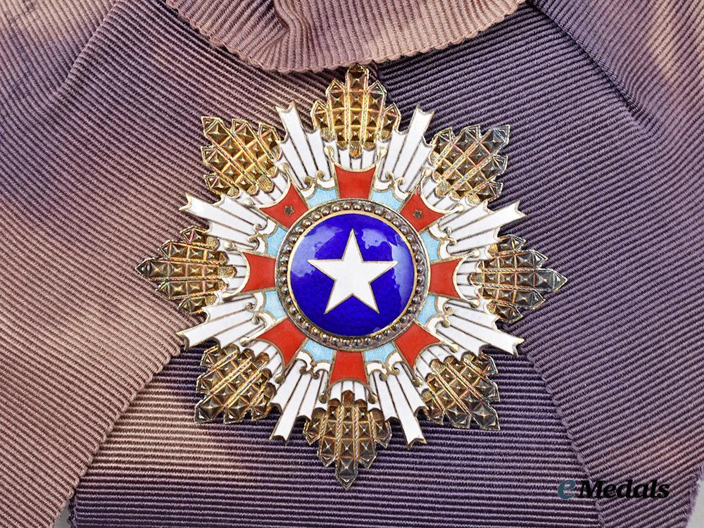 china,_kuomintang_era._an_order_of_the_brilliant_star,_second_class_set___m_n_c7217