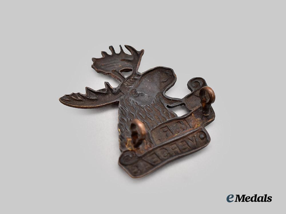 canada,_c_e_f._a4th_canadian_mounted_rifle_regiment_officer’s_cap_badge___m_n_c7221