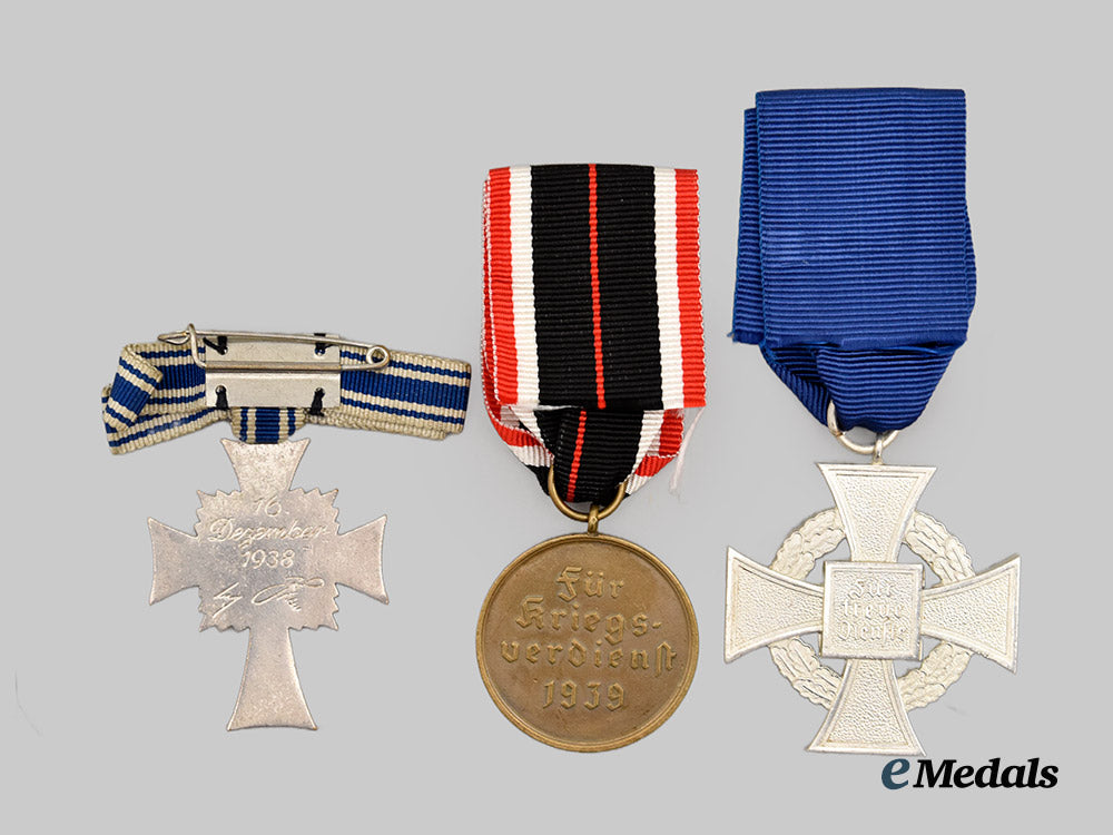 germany,_third_reich._a_mixed_lot_of_awards___m_n_c7226