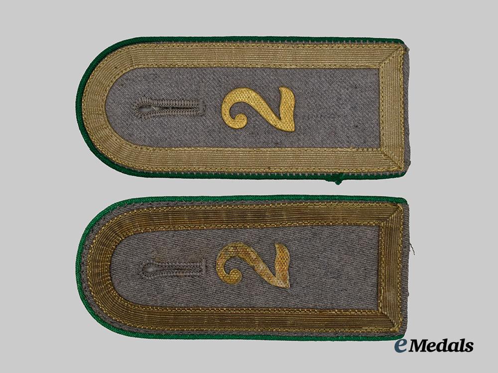 germany,_weimar_republic._a_set_of_reichsheer_n_c_o_shoulder_straps___m_n_c7279