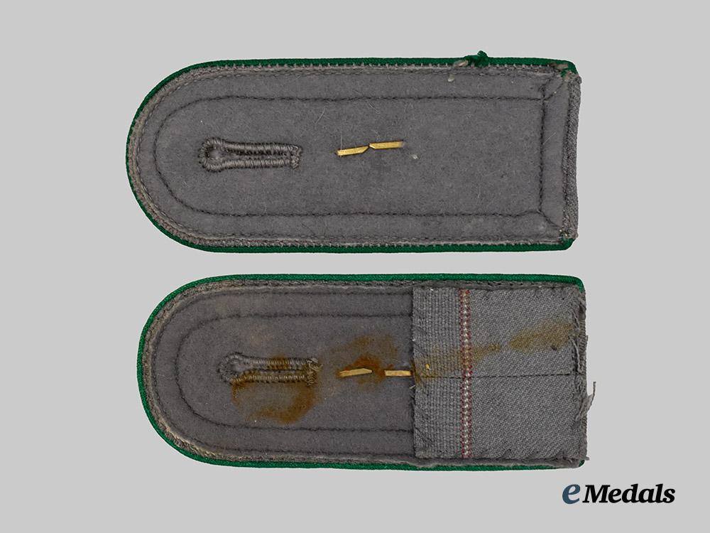 germany,_weimar_republic._a_set_of_reichsheer_n_c_o_shoulder_straps___m_n_c7280