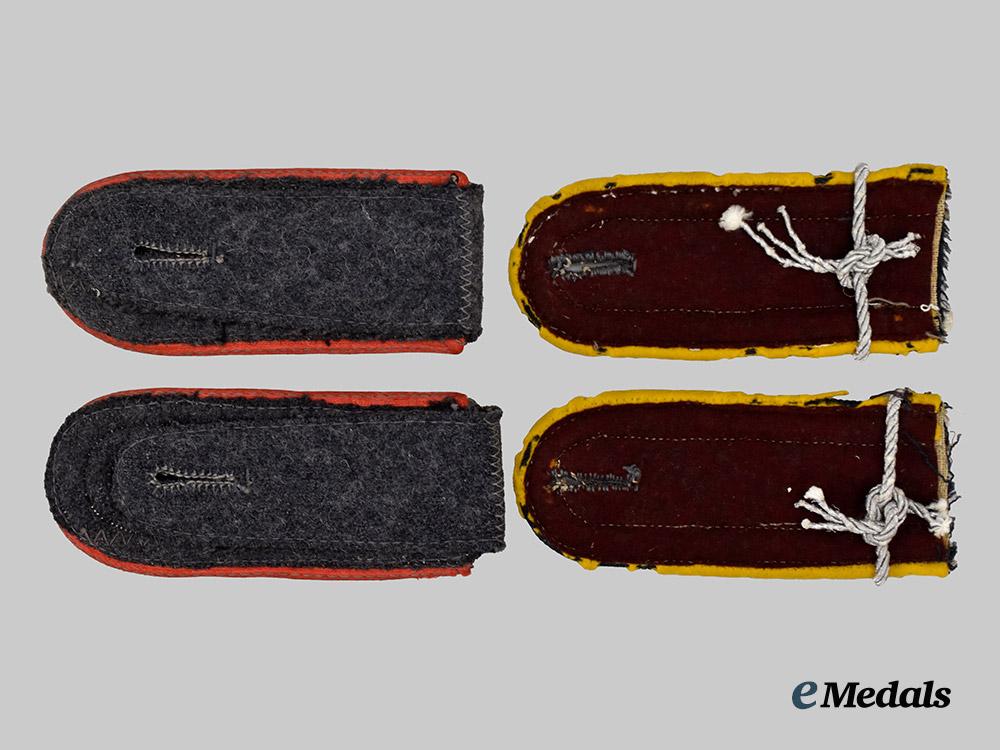 germany,_luftwaffe._a_lot_of_shoulder_straps_for_non-_commissioned_officers___m_n_c7285
