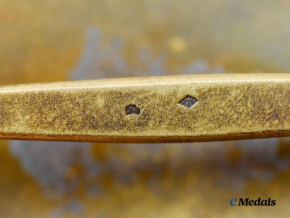 spain,_second_republic._an_order_of_the_liberation_of_spain,_breast_star,_by_arthus_bertrand___m_n_c7326