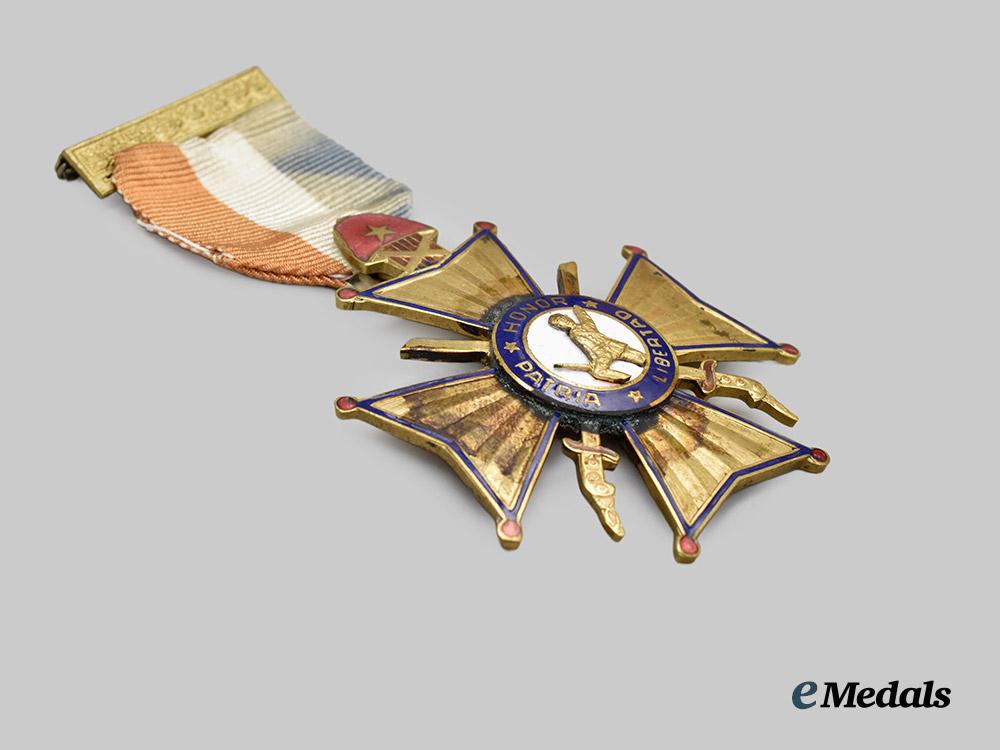 cuba,_republic._an_order_of_merit_mambi,_knight___m_n_c7331