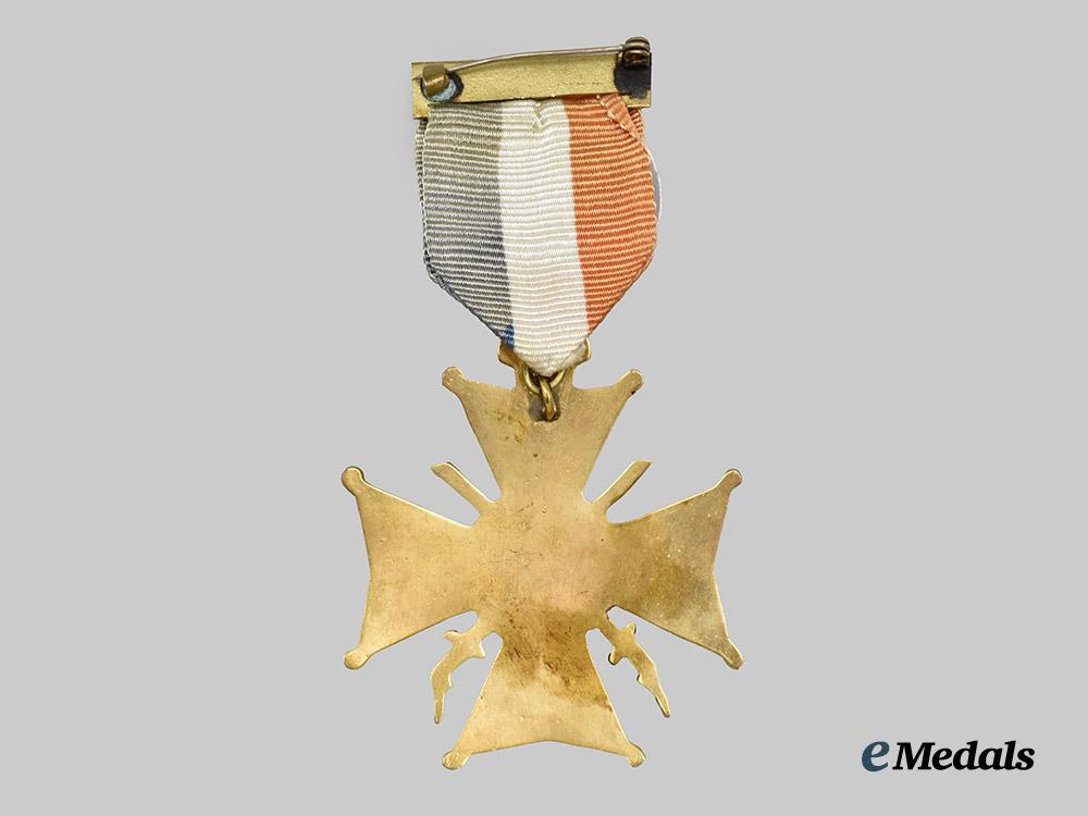 cuba,_republic._an_order_of_merit_mambi,_knight___m_n_c7332