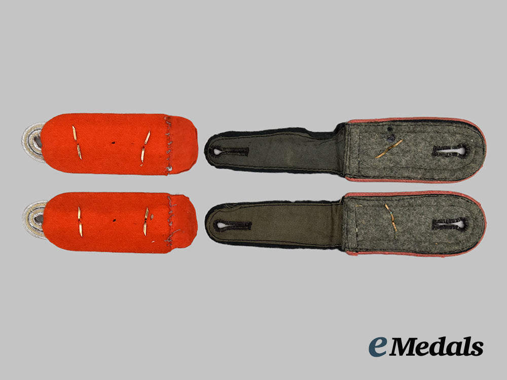 germany,_heer._a_mixed_lot_of_shoulder_boards___m_n_c7360