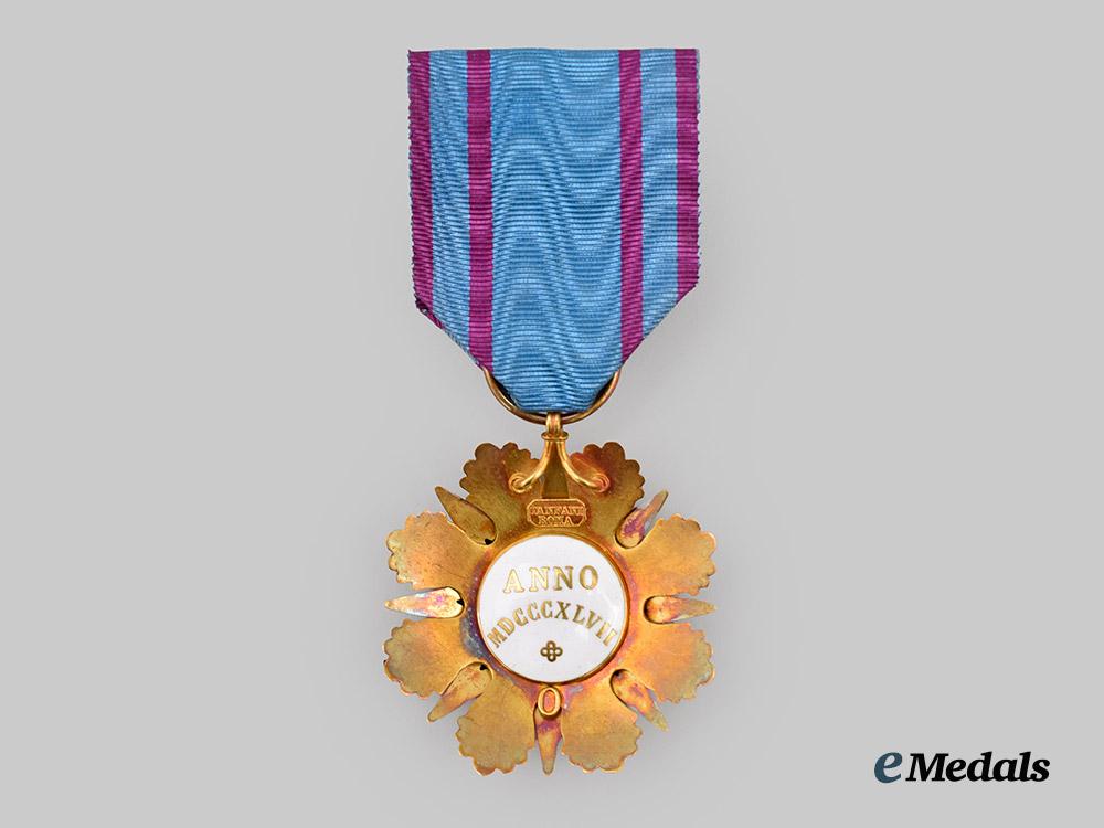 vatican,_papal_state._an_order_of_pius_i_x,_officer_in_gold,_c.1900___m_n_c7360