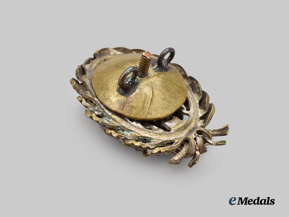 russia,_imperial._a_miniature_graduation_badge_of_the_nicholas_imperial_military_academy___m_n_c7408-_recovered