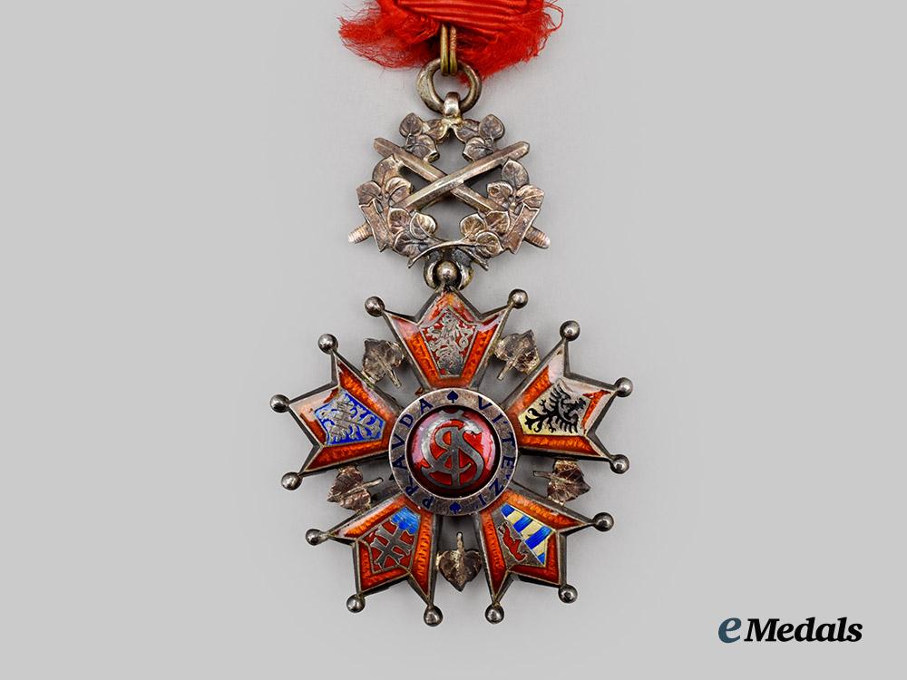 czechoslovakia,_republic._an_order_of_the_white_lion,_v_class_in_case,_by_karnet&_kysely___m_n_c7412