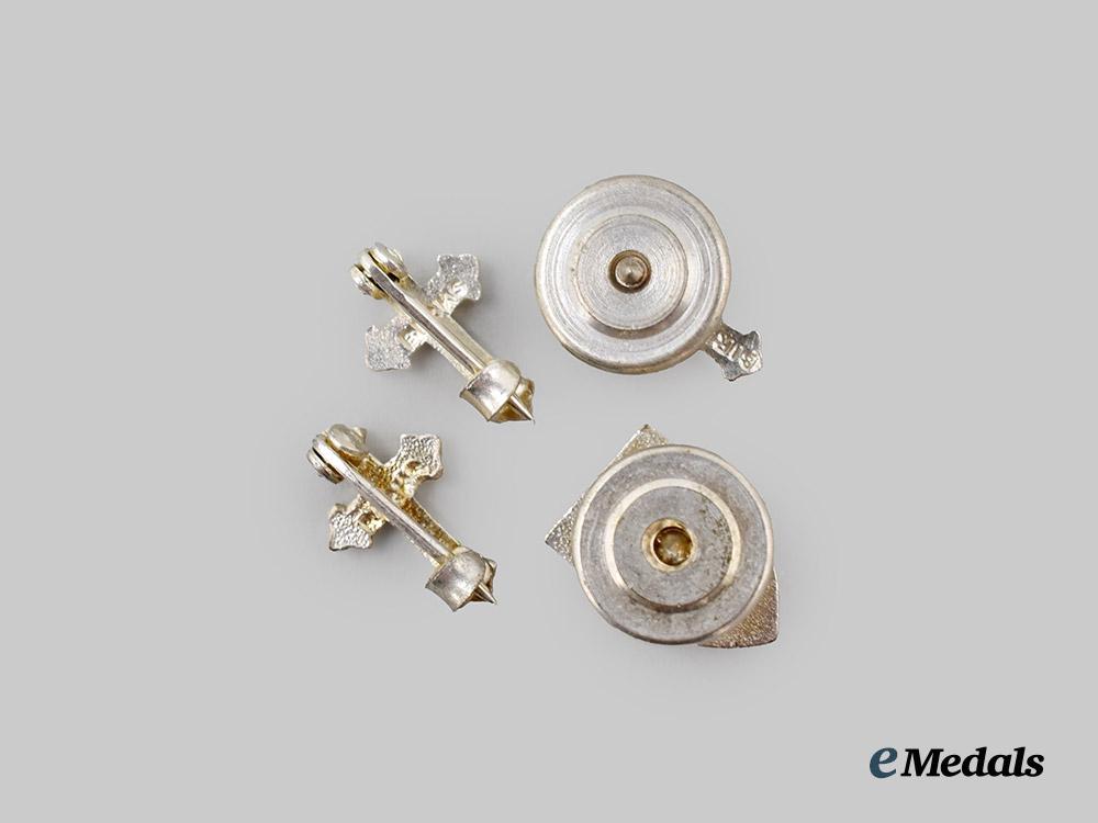 international._a_lot_of_international_order_of_preachers_membership_badges,_by_birks___m_n_c7454