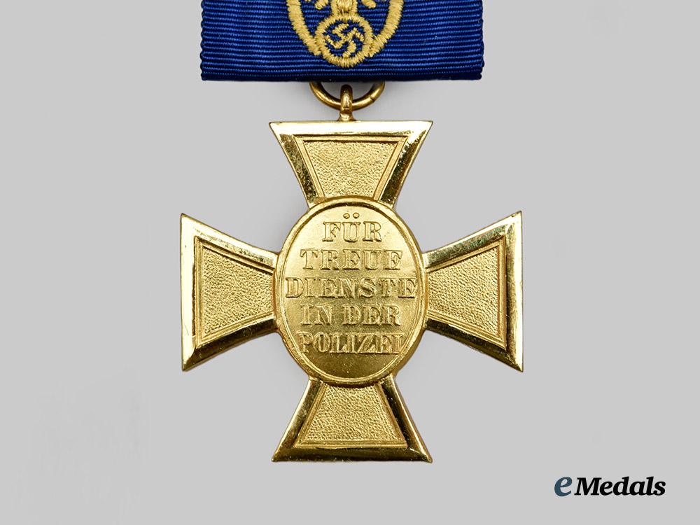 germany,_third_reich._a_police_long_service_award,_i_class_for25_years,_with_case___m_n_c7595