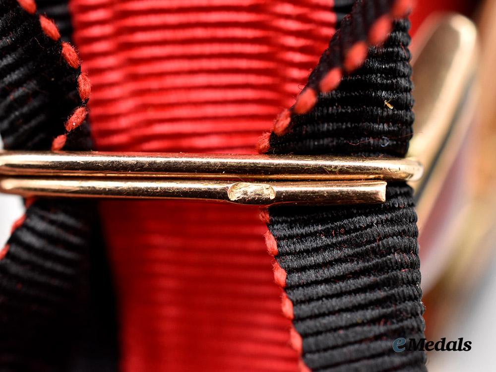 russia,_imperial._an_order_of_st._vladimir,_i_v_class_in_gold,_c.1900___m_n_c7612