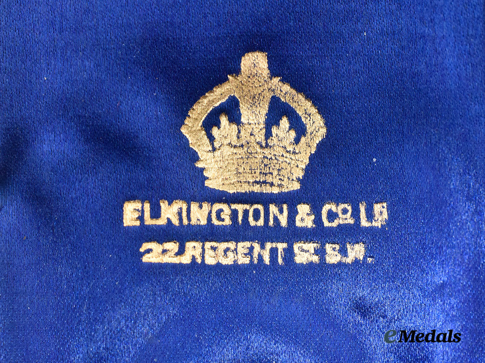 united_kingdom._a1902_king_edward_v_i_i_coronation_medal_with_miniature___m_n_c7784