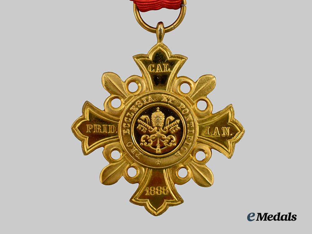 vatican,_papal_state._a_vatican_cross_of_honour,_c.1930___m_n_c7828