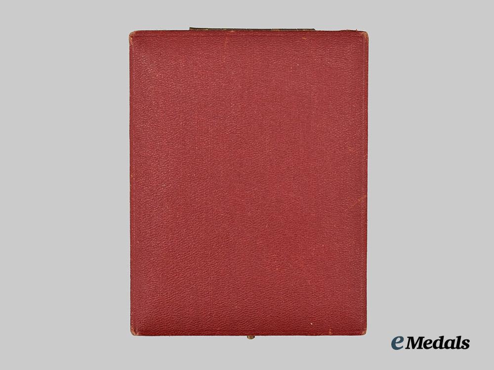 germany,_n_s_f_k._a1940_participant’s_plaque_for_an_indoor_model_aircraft_competition,_with_case_and_certificate,_by_a._werner&_söhne___m_n_c7831