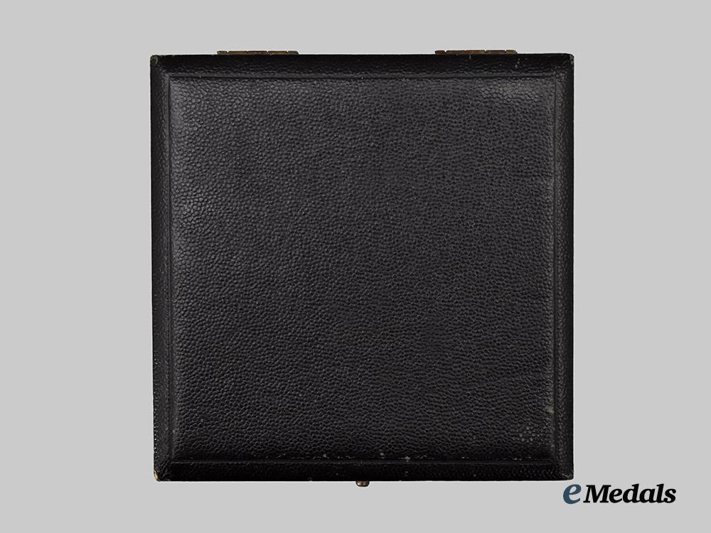 germany,_n_s_f_k._a1939_gliding_competition_third_place_victor’s_medallion,_with_case,_by_gustav_brehmer___m_n_c7932