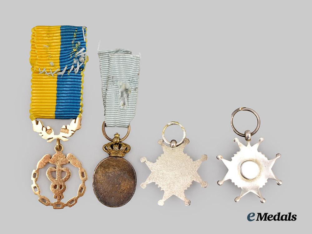 sweden,_kingdom._a_lot_of_four_miniature_decorations___m_n_c7959