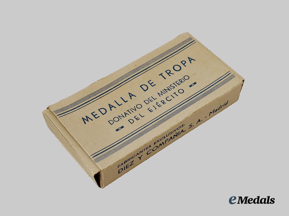 spain,_spanish_state._a_mint_medal_of_the_russian_campaign,_with_case,_by_diez_y_campañia___m_n_c7964