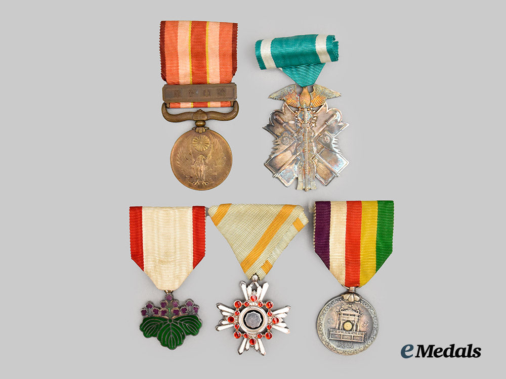 japan,_empire._five_decorations&_awards___m_n_c8020