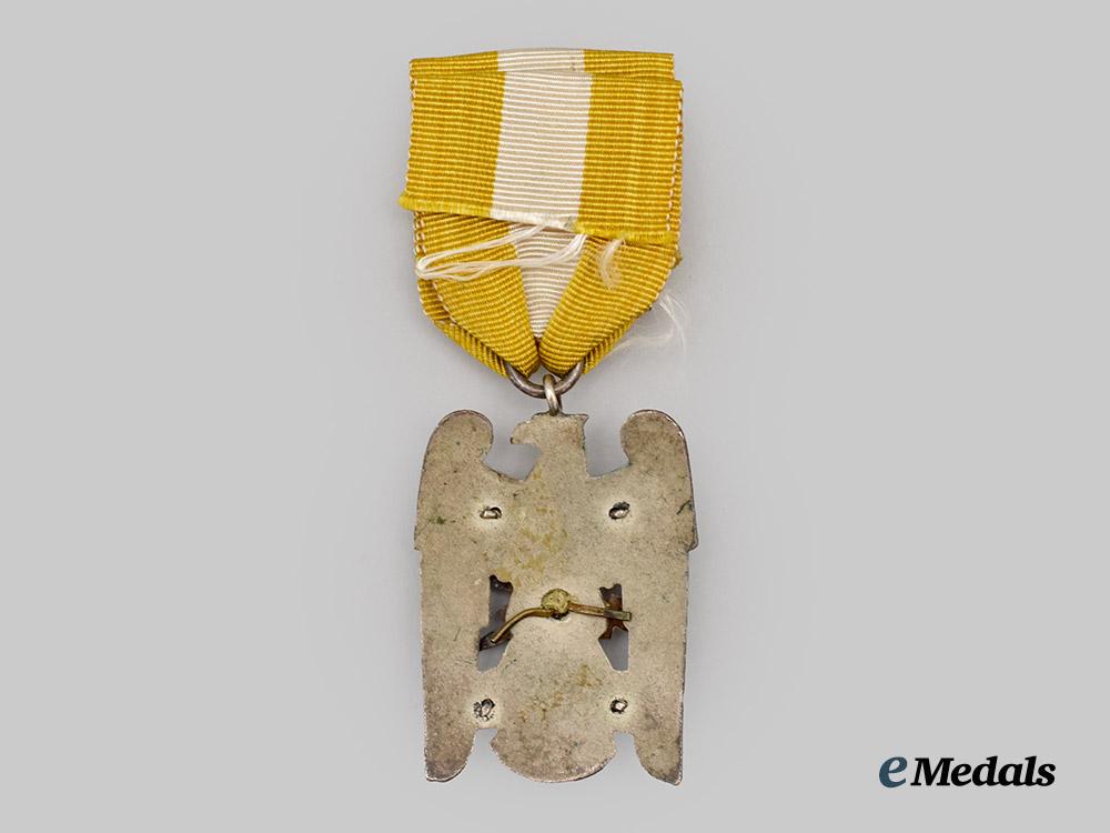 germany,_freikorps._a_silesian_eagle_i_i_class,_with_swords_and_wound_badge___m_n_c8108