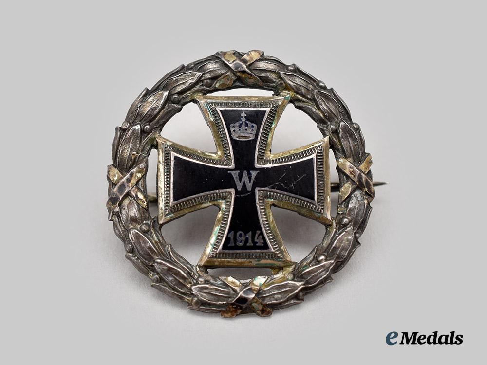 germany,_imperial._a1914_iron_cross_patriotic_badge_in_silver,_with_period_case___m_n_c8204