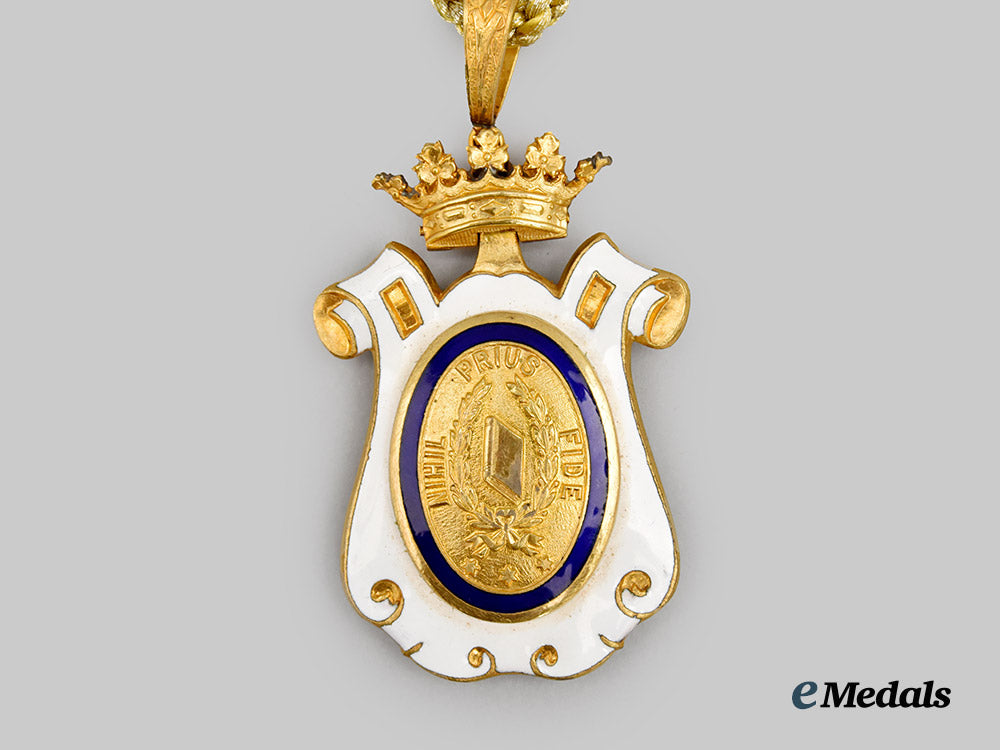 spain,_spanish_state._a_rare_notarial_merit_award_for_chief_of_federal_justice,_c.1940___m_n_c8230