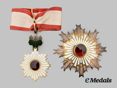 Japan, Empire. An Order of the Rising Sun, II Class Set