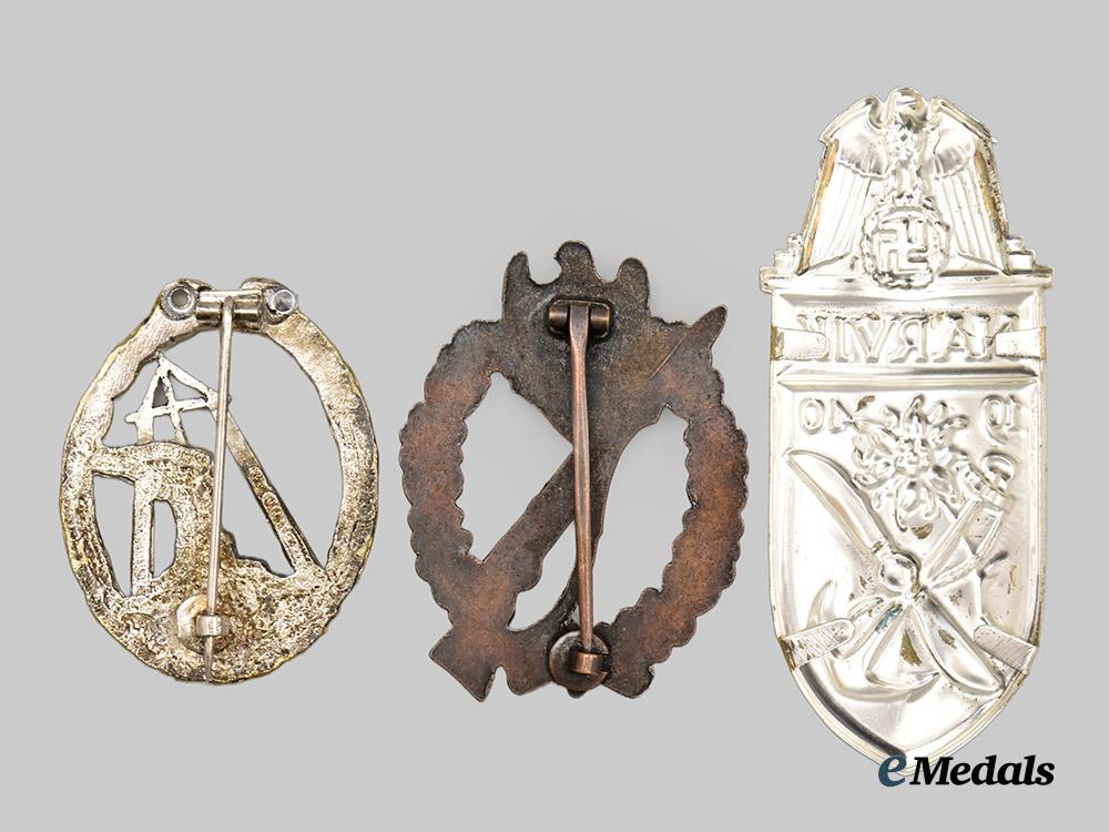 germany,_federal_republic._a_lot_of_three_badges_and_insignia,_by_rudolf_souval,_exhibition_examples,_c.1970___m_n_c8292