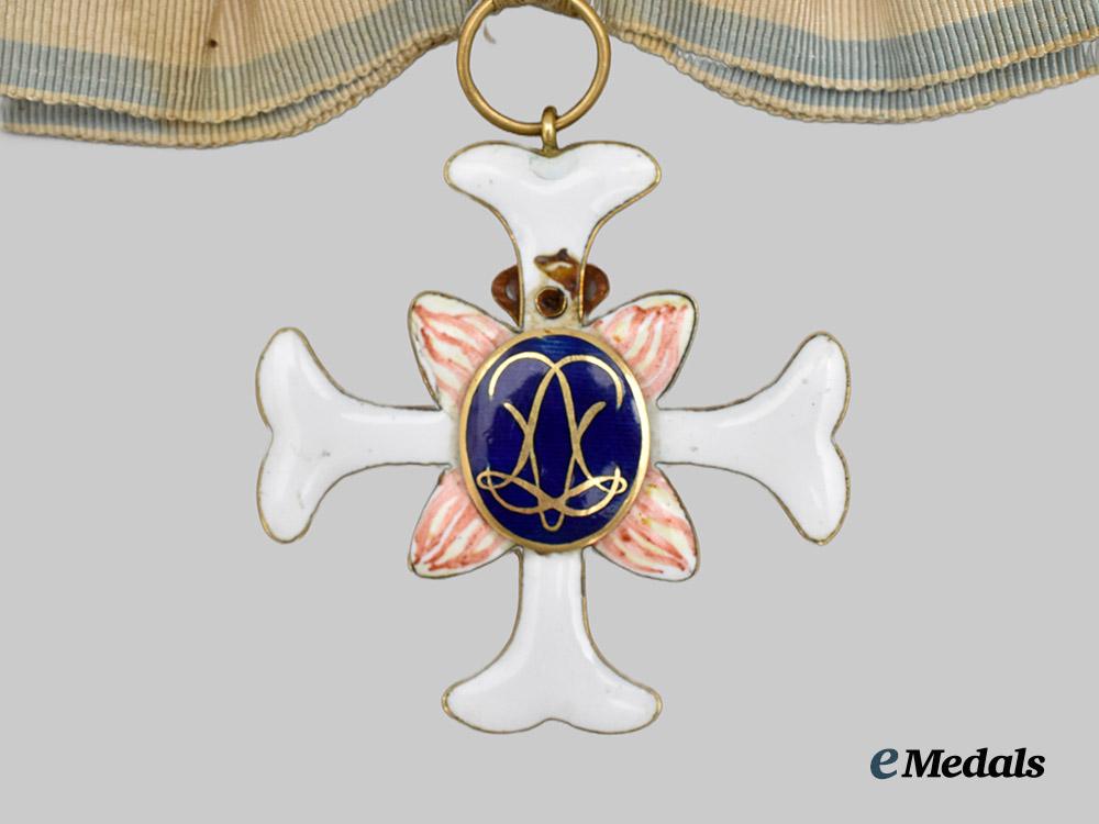 sweden,_kingdom._a_rare_order_of_vadstena_adliga,_ladies_cross_in_gold,_c.1750___m_n_c8329