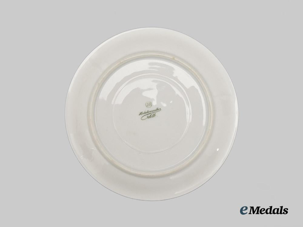 germany,_imperial._a_mixed_lot_of_patriotic_saucers___m_n_c8348