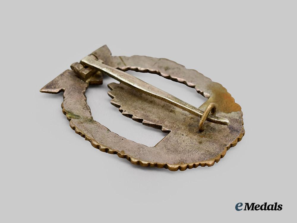 germany,_kriegsmarine._a_minesweeper_war_badge,_by_c._e._juncker___m_n_c8353