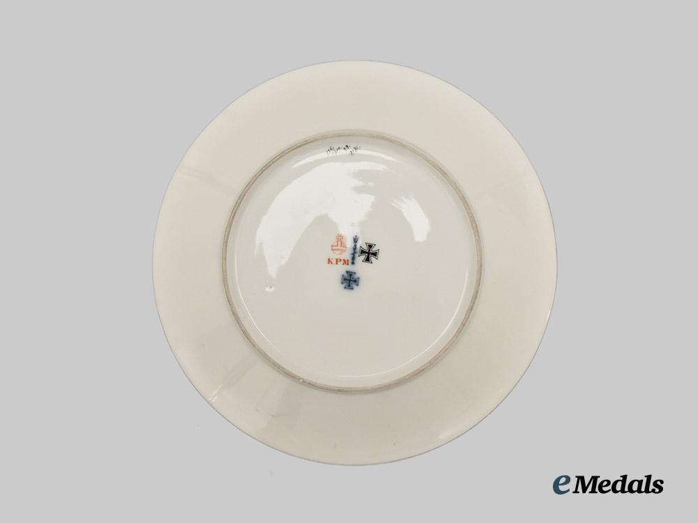 germany,_imperial._a_mixed_lot_of_patriotic_saucers___m_n_c8354