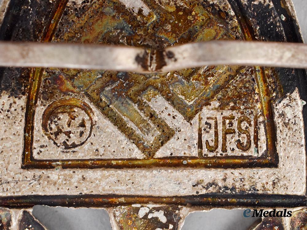 germany,_third_reich._a_mixed_lot_of_badges_and_insignia___m_n_c8399