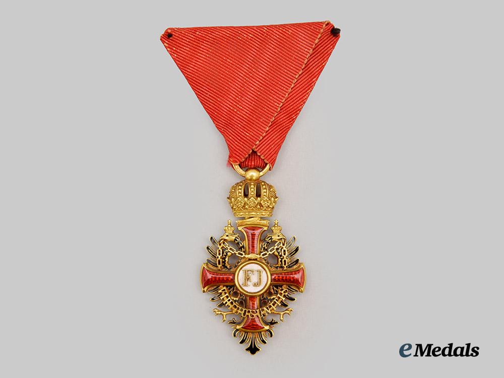 austria,_imperial._an_order_of_franz_joseph,_knight’s_cross_with_case_by_v._mayer’s_söhne,_to_the_von_kussevich_family___m_n_c8400