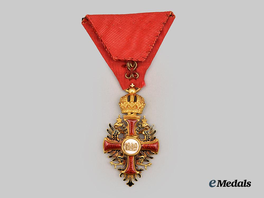 austria,_imperial._an_order_of_franz_joseph,_knight’s_cross_with_case_by_v._mayer’s_söhne,_to_the_von_kussevich_family___m_n_c8403