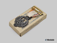 Spain, Spanish State. A Mint Medal of the Russian Campaign, with Case, by Diez y Campañia