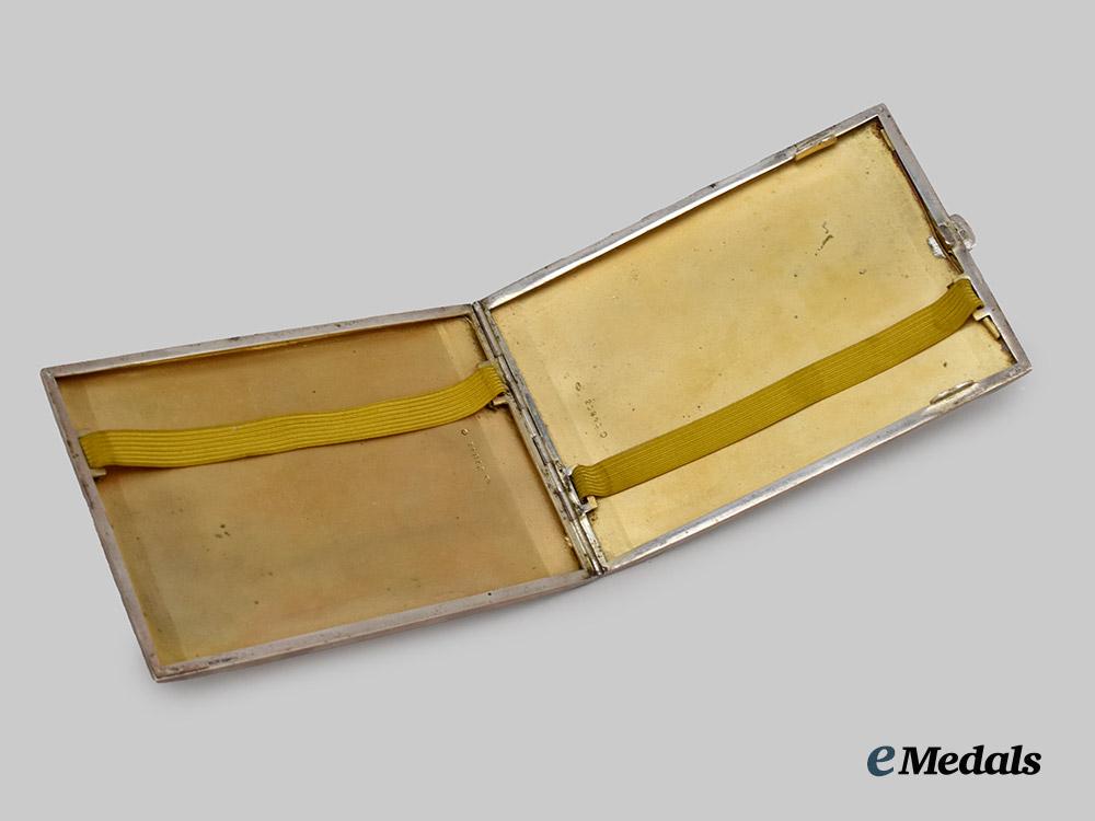 hungary,_kingdom._a_silver_cigarette_case,1930___m_n_c8573
