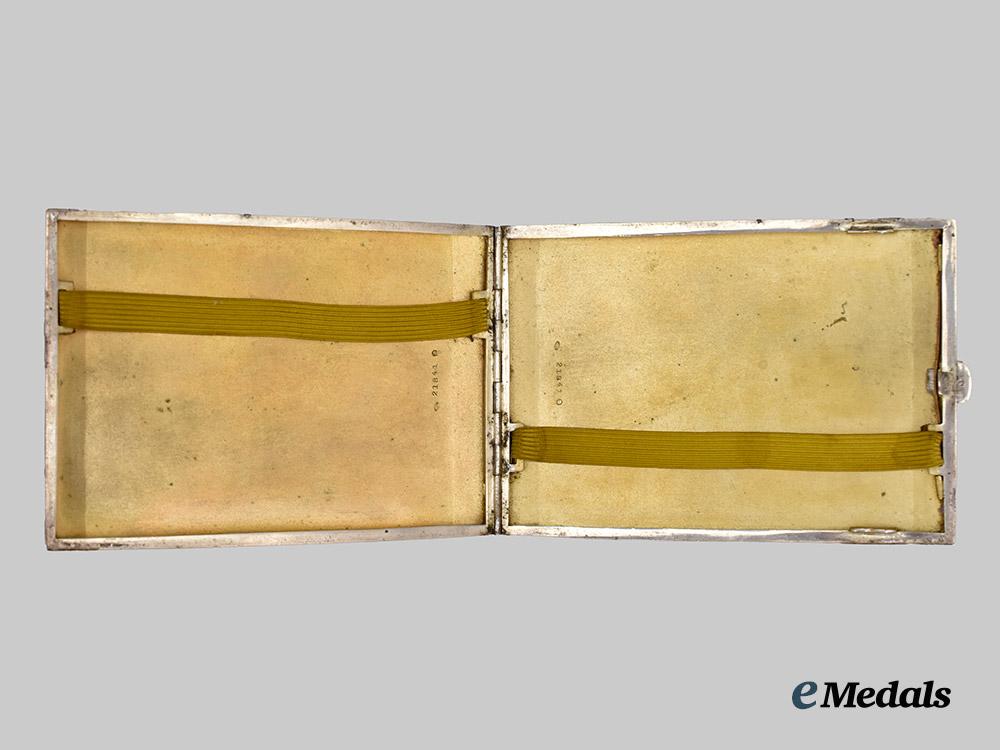 hungary,_kingdom._a_silver_cigarette_case,1930___m_n_c8574