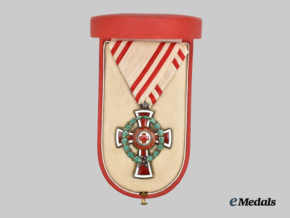 austria,_imperial._an_honour_decoration_of_the_red_cross,_i_i_class_cross,_by_scheid___m_n_c8606