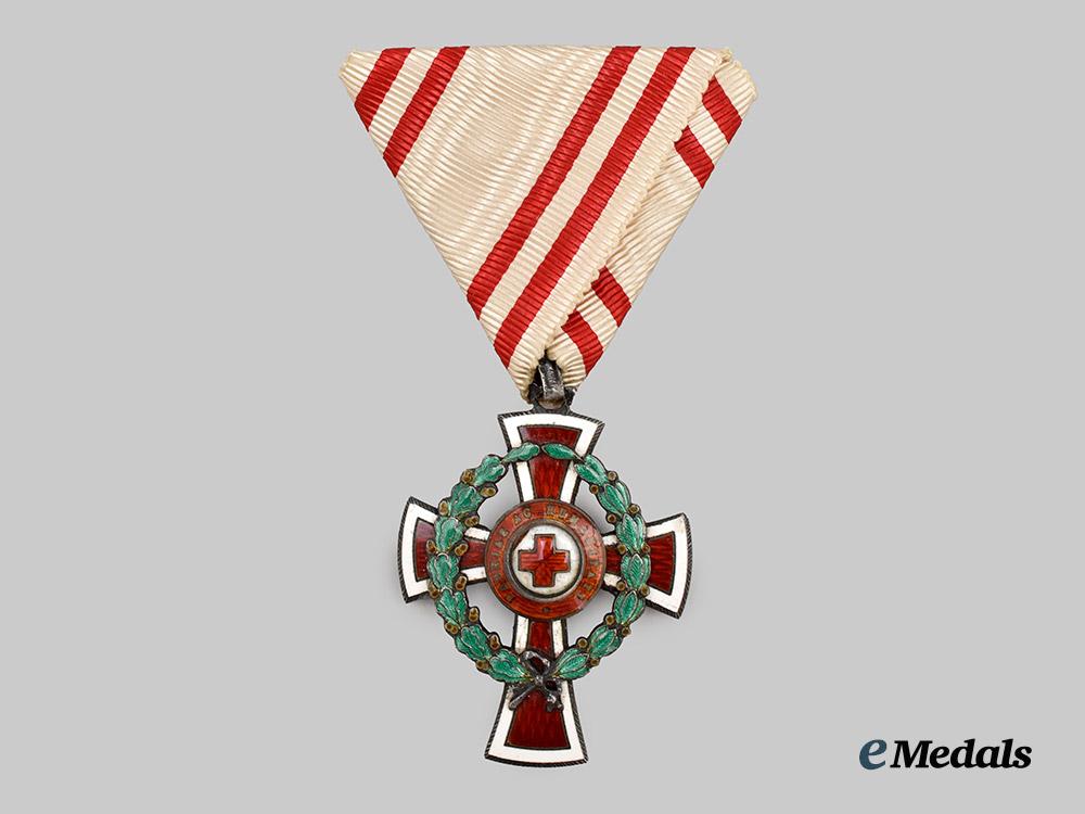 austria,_imperial._an_honour_decoration_of_the_red_cross,_i_i_class_cross,_by_scheid___m_n_c8609