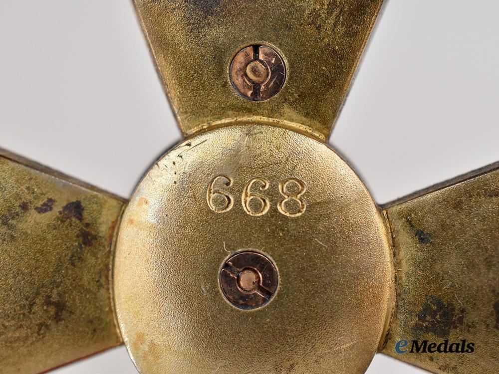 united_kingdom._a_royal_victorian_order,_i_v_class_lieutenant,_in_case,_by_collingwood___m_n_c8646