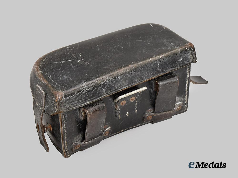 germany,_d_r_k._a_medic’s_supply_pouch___m_n_c8658