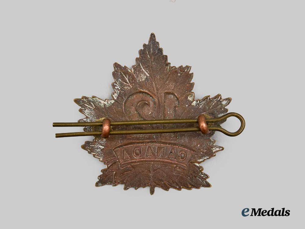 canada,_c_e_f._a12th_infantry_battalion_cap_badge___m_n_c8703