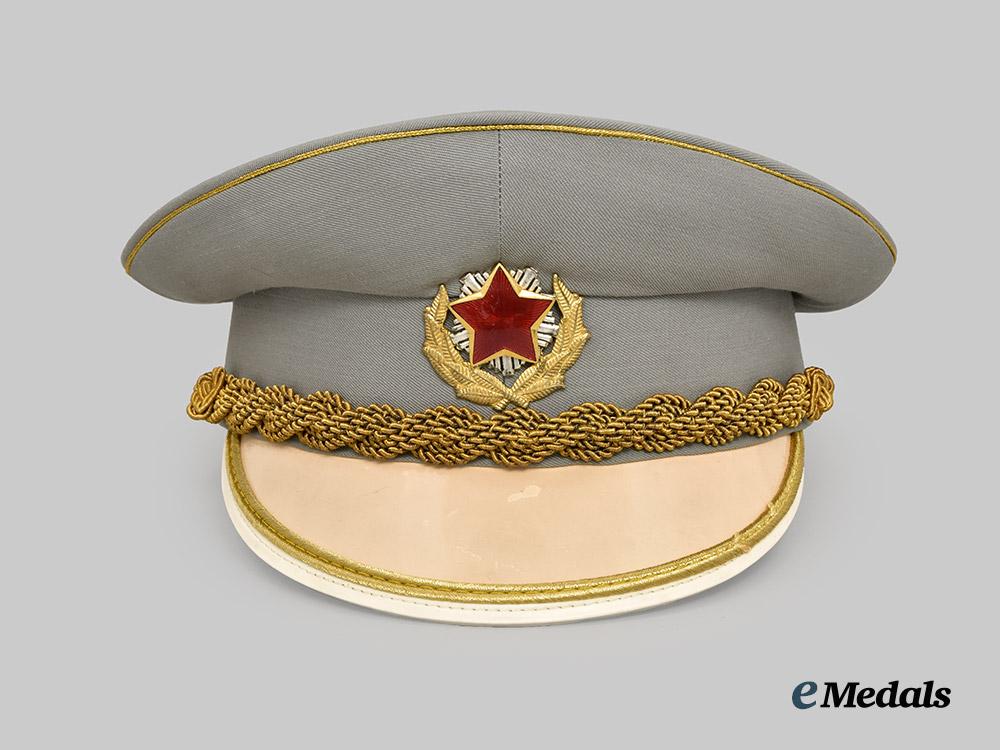 yugoslavia,_socialist_federal_republic._a_people's_army_general's_visor_cap_c.1965___m_n_c8707
