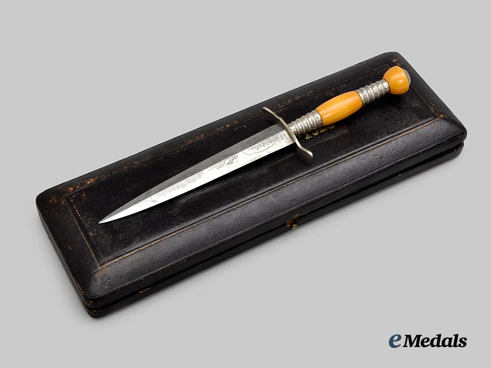 germany,_weimar_republic._a_kiel_naval_commemorative_service_dagger,_with_case___m_n_c8743
