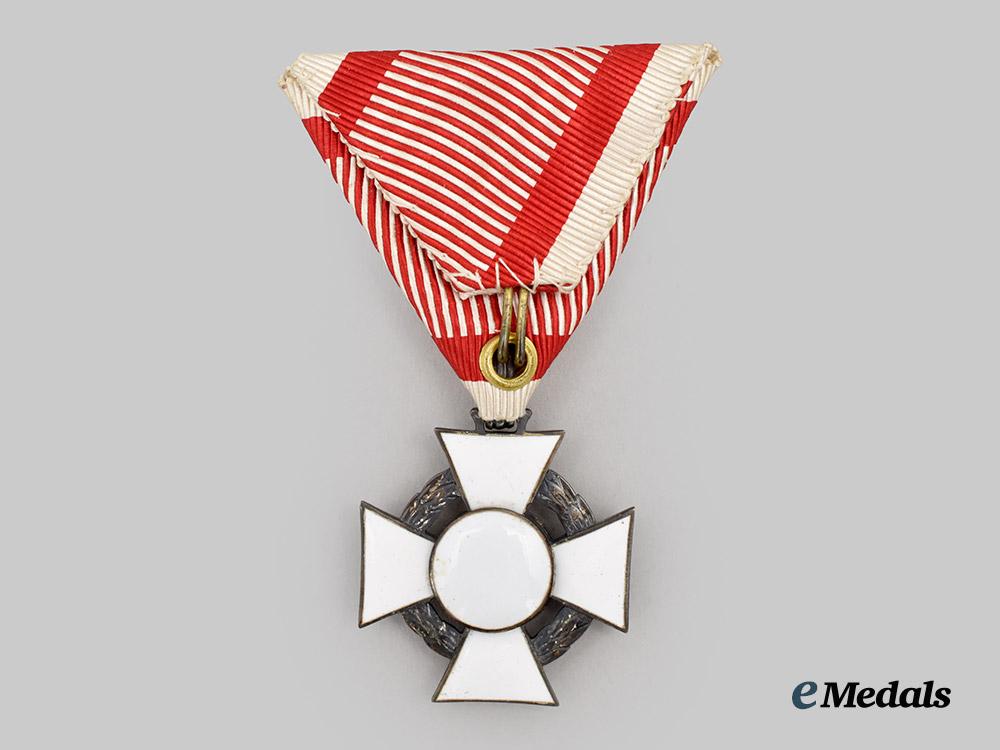 austria,_imperial._a_military_merit_medal,_i_i_i_class_by_mayer&_sohne,_in_case___m_n_c8745