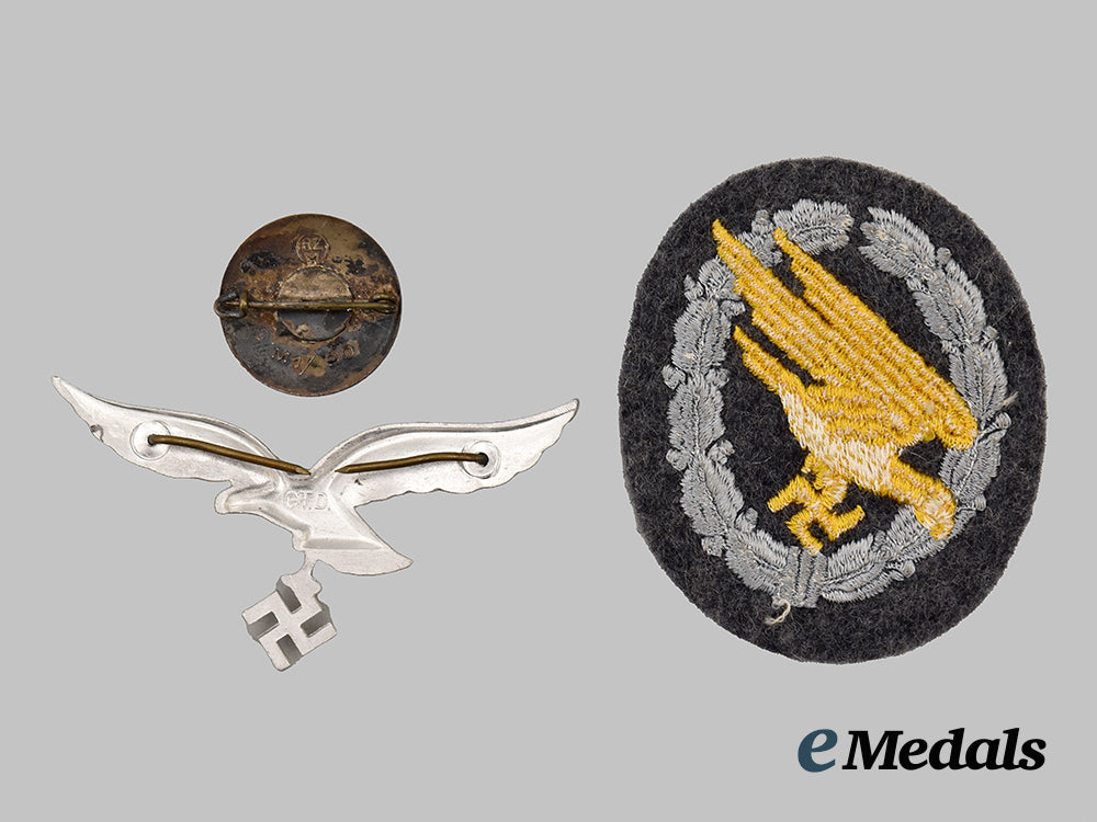 germany,_third_reich._a_mixed_lot_of_insignia___m_n_c8797