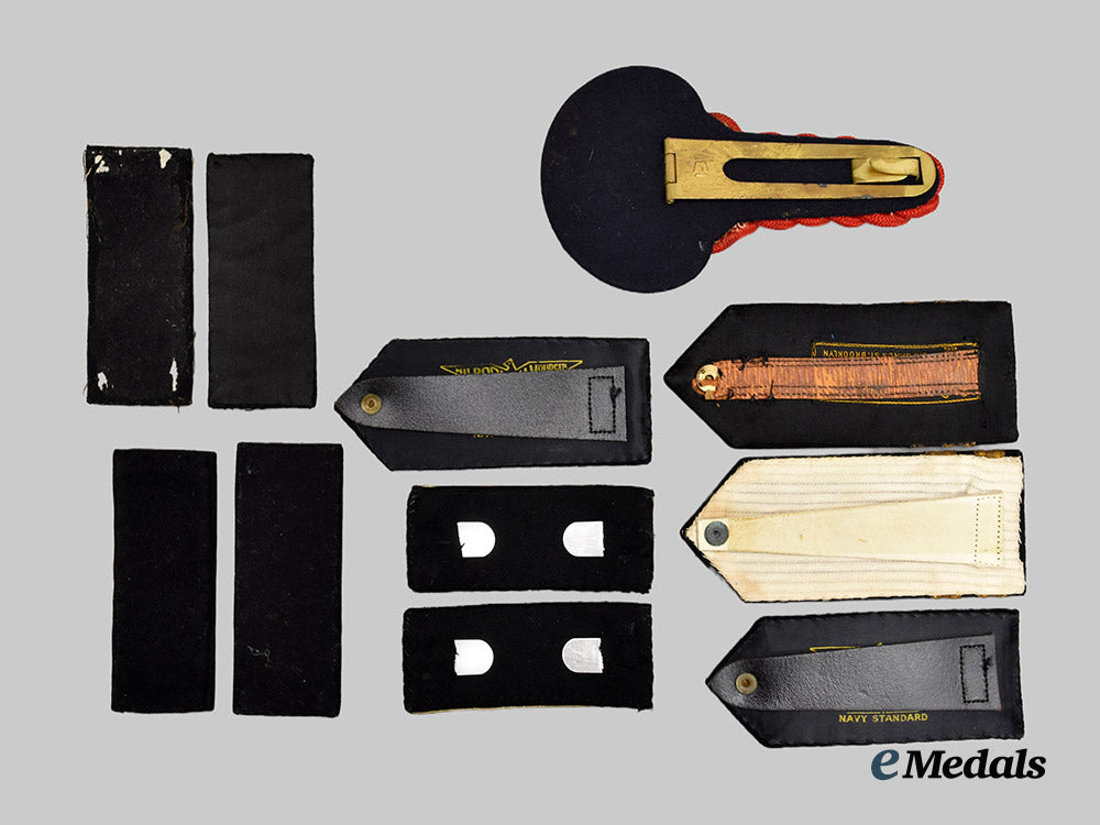 united_states._a_lot_of_eleven_shoulder_board_insignia___m_n_c8830