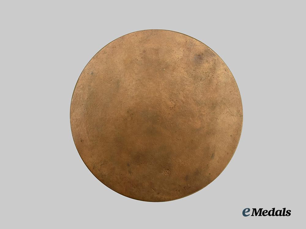 canada,_c_e_f._a_vimy_memorial_family_group_to_the_morrison_brothers___m_n_c8842